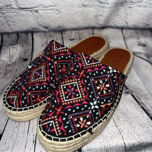 American Eagle Embroidered Boho Espadrille Mules Size 10